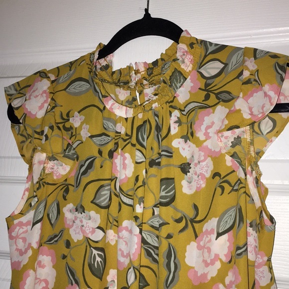 Loft, women’s blouse, size Medium - Picture 2 of 6